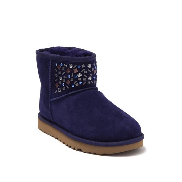 New UGG Classic Mini Stud II Boot in MDL Women´s Size 6